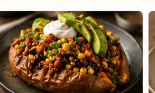 Bakad sötpotatis med black beans & limecrème