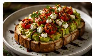 Avocado toast med feta & honung