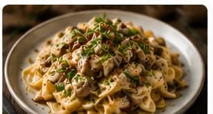 Handgjord kålrotspasta med brunet smör, svamp & friterad salvia
