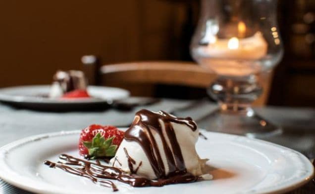 Vanilla Panna Cotta with Chocolate Ganache