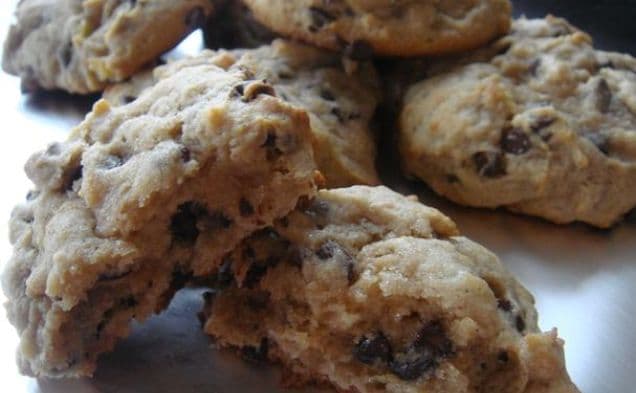 Banankakor med chokladchips och jordnötssmör