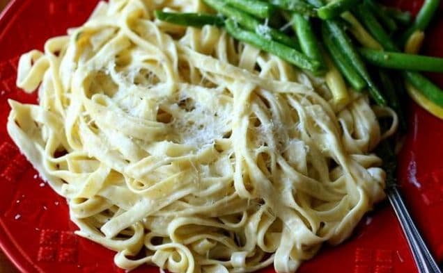 Citronpepparfettuccine alfredo