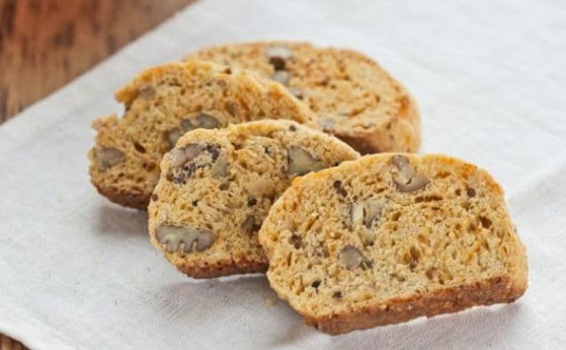 Cheddar Pecan Cocktail Biscotti