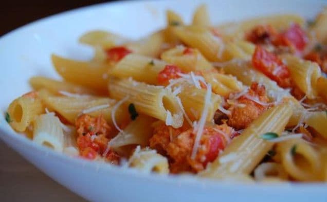 Pasta med rökt lax