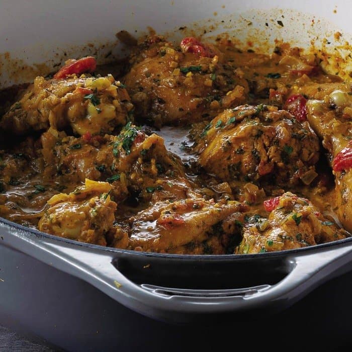 Nötig kycklingcurry med jordnötssmör