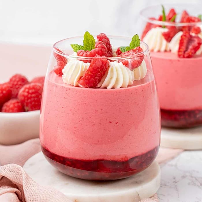 Hallonmousse