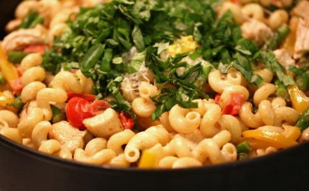 Kycklingpasta Primavera