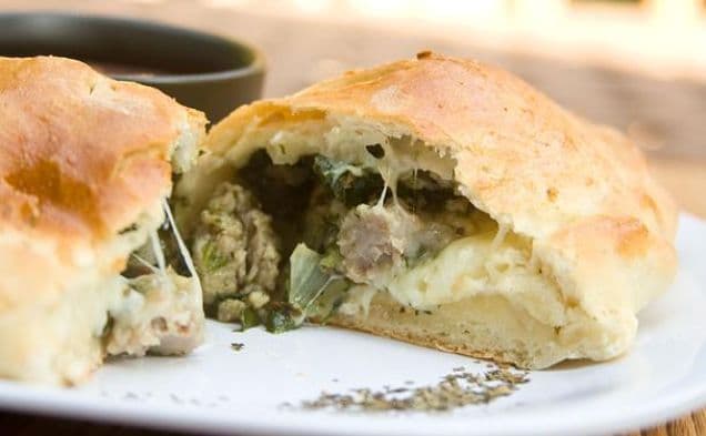 Calzone med korv