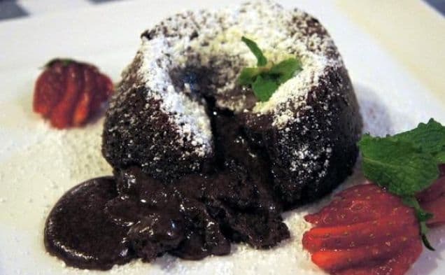 Smältande chokladlikörkakor