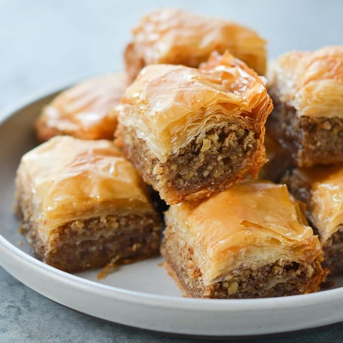 Baklava med kryddade nötter, ricotta & choklad