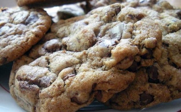 Neiman Marcus Oatmeal Chocolate Chip Cookies