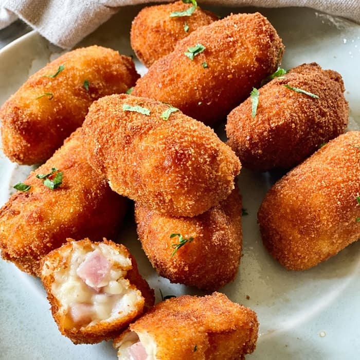 Croquetas med skinka