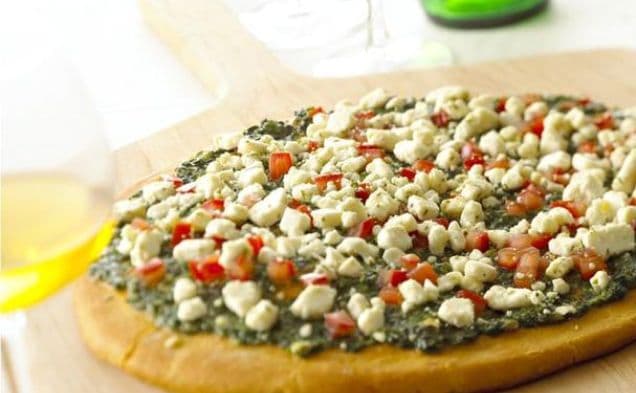 Getostpizza med pesto