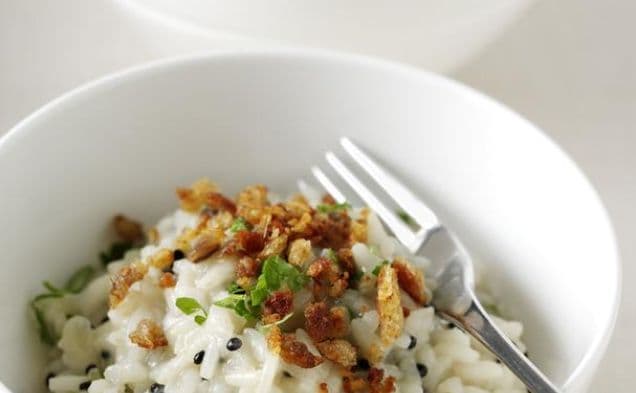 Risotto med citron och Arënkha Msc och ansjovisfriterade smulor