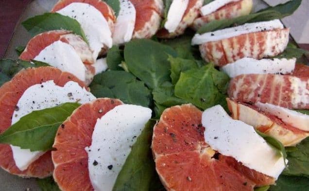 Caprese med apelsin